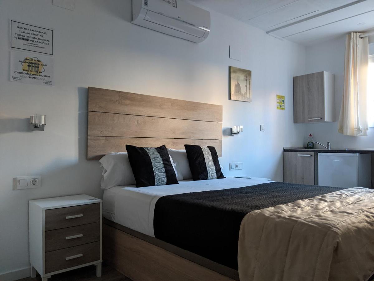 Hostal Olozaga Аликанте Экстерьер фото